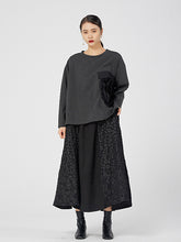 Three-Dimensional Bud Design Solid Sweatshirt